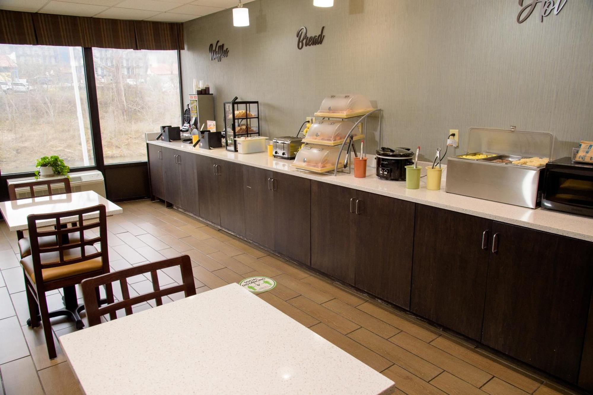 Pigeon River Inn ピジョンフォージ エクステリア 写真